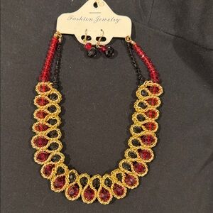Elegant Red and Gold Necklace Set